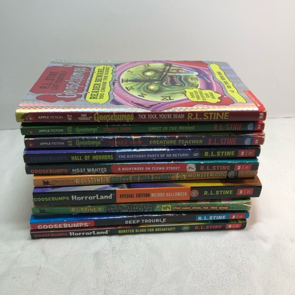 Lot of 10 R.L. Stine Paperback Books Goosebumps, Ghosts of Fear St. Horrorland - Picture 4 of 15